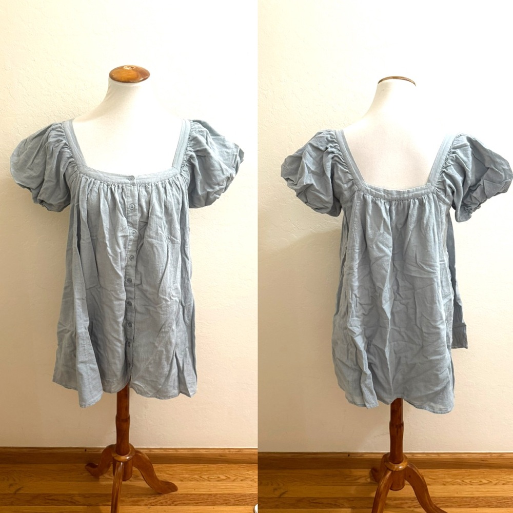 Women's Light Blue Puff Sleeve Top